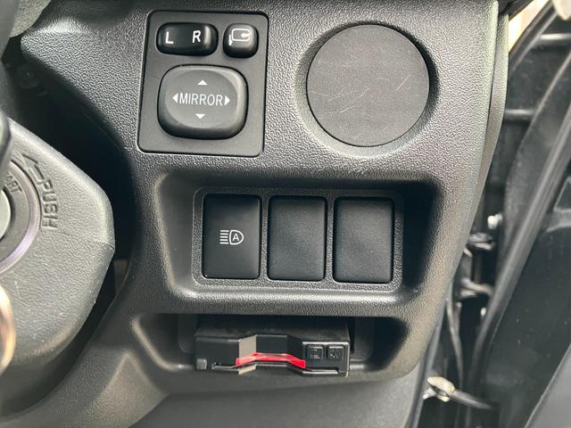 ハイエースバン ロングスーパーGL ディーゼルターボ 4WD メモリーナビ フルセグTV Bluetoothオーディオ ルーフキャリア 17インチアルミホイール ETC ドライブレコーダー 盗難防止システム 衝突被害軽減システム(24枚目)