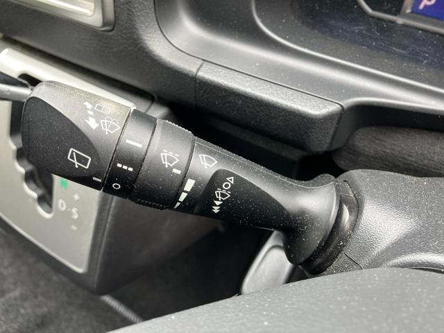 ハイエースバン ロングスーパーGL ディーゼルターボ 4WD メモリーナビ フルセグTV Bluetoothオーディオ ルーフキャリア 17インチアルミホイール ETC ドライブレコーダー 盗難防止システム 衝突被害軽減システム(28枚目)