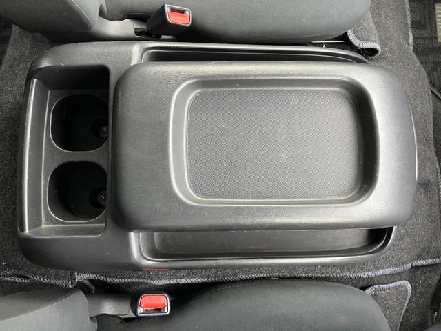 ハイエースバン ロングスーパーGL ディーゼルターボ 4WD メモリーナビ フルセグTV Bluetoothオーディオ ルーフキャリア 17インチアルミホイール ETC ドライブレコーダー 盗難防止システム 衝突被害軽減システム(37枚目)