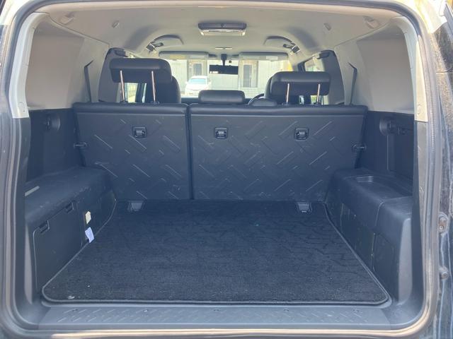 FJクルーザー カラーパッケージ 4WD リフトアップ メモリーナビ フルセグTV バックカメラ Bluetoothオーディオ DVD ETC 後席モニター キーレスエントリー 頸部衝撃緩和ヘッドレスト 盗難防止システム(7枚目)