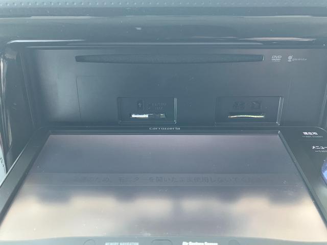 FJクルーザー カラーパッケージ 4WD リフトアップ メモリーナビ フルセグTV バックカメラ Bluetoothオーディオ DVD ETC 後席モニター キーレスエントリー 頸部衝撃緩和ヘッドレスト 盗難防止システム(39枚目)