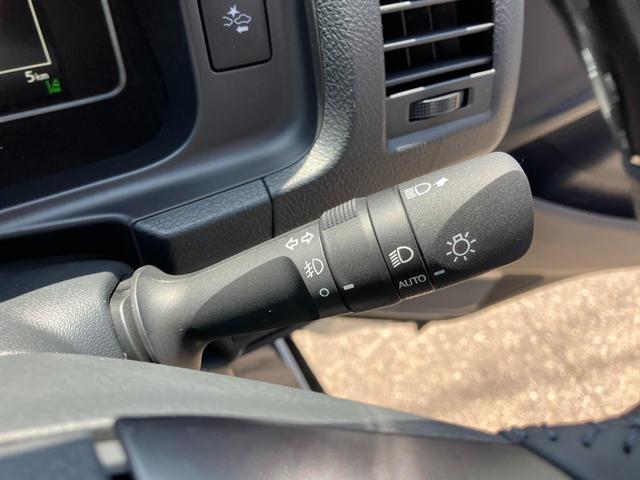 ハイエースバン ロングスーパーGL ダークプライムS ディーゼルターボ 4WD 登録済未使用車 盗難防止システム オートマチックハイビーム ETC ESC スマートキー プッシュスタート 両側電動スライドドア レーンアシスト(31枚目)