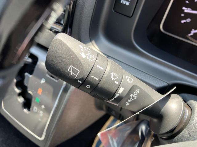 ハイエースバン ロングスーパーGL ダークプライムS ディーゼルターボ 4WD 登録済未使用車 盗難防止システム オートマチックハイビーム ETC ESC スマートキー プッシュスタート 両側電動スライドドア レーンアシスト(32枚目)