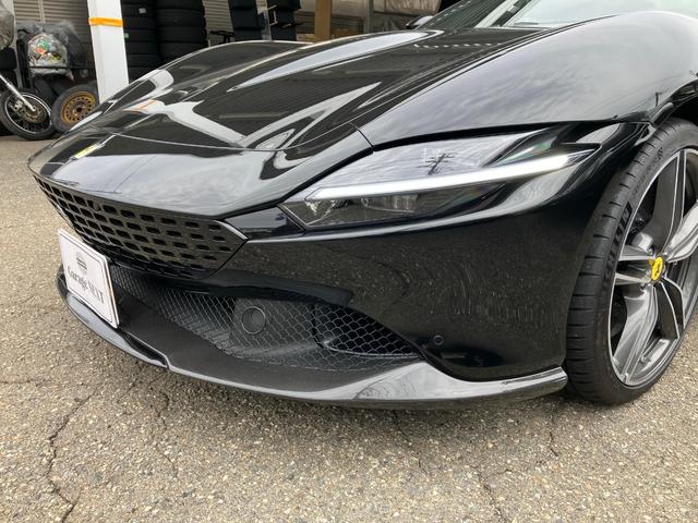 ローマスパイダー F1 DCT カーボンファイバーリアディフューザー レザー仕上 ツートンインテリア クラシックカラー 20インチダイヤモンド仕上 スポーツホイール LED カーボンステアリング(12枚目)