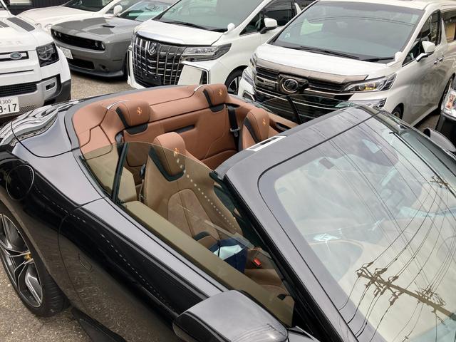 ローマスパイダー F1 DCT カーボンファイバーリアディフューザー レザー仕上 ツートンインテリア クラシックカラー 20インチダイヤモンド仕上 スポーツホイール LED カーボンステアリング(46枚目)