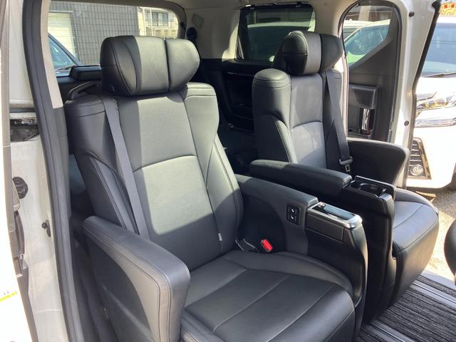 アルファード 2.5S Cパッケージ サンルーフ メモリーナビ フルセグTV バックカメラ Bluetoothオーディオ スマートキー パワーシート シートヒーター ETC オットマン 両側電動スライドドア ドライブレコーダー(23枚目)