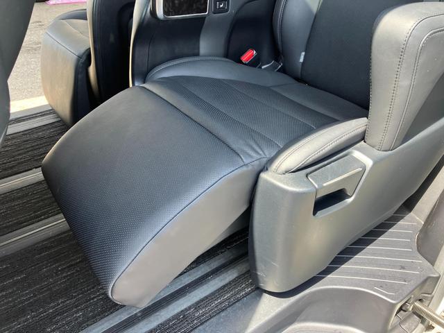 アルファード 2.5S Cパッケージ サンルーフ メモリーナビ フルセグTV バックカメラ Bluetoothオーディオ スマートキー パワーシート シートヒーター ETC オットマン 両側電動スライドドア ドライブレコーダー(27枚目)