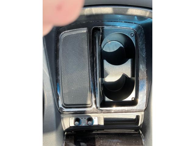 アルファード 2.5S Cパッケージ サンルーフ メモリーナビ フルセグTV バックカメラ Bluetoothオーディオ スマートキー パワーシート シートヒーター ETC オットマン 両側電動スライドドア ドライブレコーダー(44枚目)