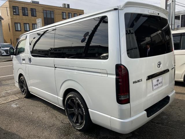 ハイエースバン スーパーGL ダークプライムII ロングボディ ディーゼルターボ 4WD スポイラー ベッドキット ETC 盗難防止システム 衝突安全ボディ 衝突被害軽減システム オートマチックハイビーム メモリーナビ フルセグTV バッグカメラ(6枚目)