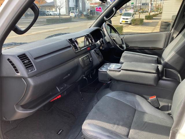 ハイエースバン スーパーGL ダークプライムII ロングボディ ディーゼルターボ 4WD スポイラー ベッドキット ETC 盗難防止システム 衝突安全ボディ 衝突被害軽減システム オートマチックハイビーム メモリーナビ フルセグTV バッグカメラ(50枚目)