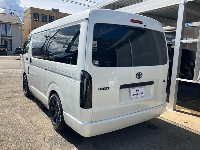 ハイエースワゴン GL ロング ミドルルーフ 4WD バットフェイス ローダウン ベットキット 盗難防止システム ETC フルセグTV 後席モニター バックカメラ メモリーナビ レーンアシスト スマートキー プッシュスタート(6枚目)