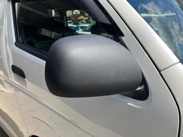 ハイエースワゴン GL ロング ミドルルーフ 4WD バットフェイス ローダウン ベットキット 盗難防止システム ETC フルセグTV 後席モニター バックカメラ メモリーナビ レーンアシスト スマートキー プッシュスタート(16枚目)