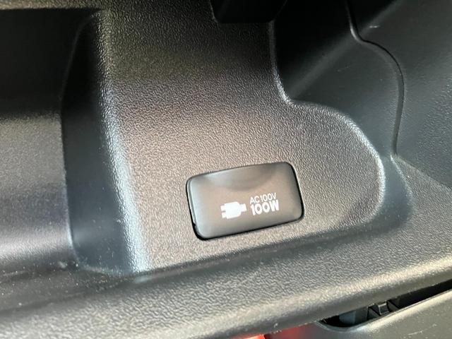 ハイエースワゴン GL ロング ミドルルーフ 4WD バットフェイス ローダウン ベットキット 盗難防止システム ETC フルセグTV 後席モニター バックカメラ メモリーナビ レーンアシスト スマートキー プッシュスタート(43枚目)