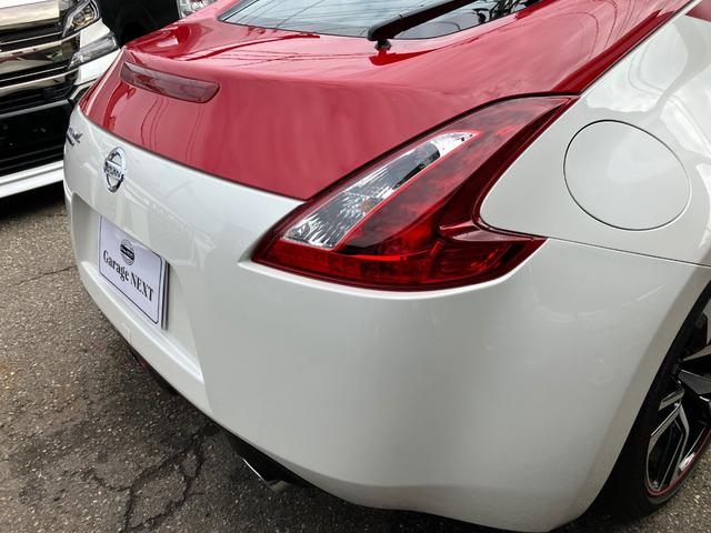 フェアレディZ 50thアニバーサリー 特別使用車 ETC 純正メモリーナビ ワンセグTV バックカメラ 盗難防止システム スマートキー プッシュスタート HIDヘッドライト シートヒーター パワーシート(16枚目)