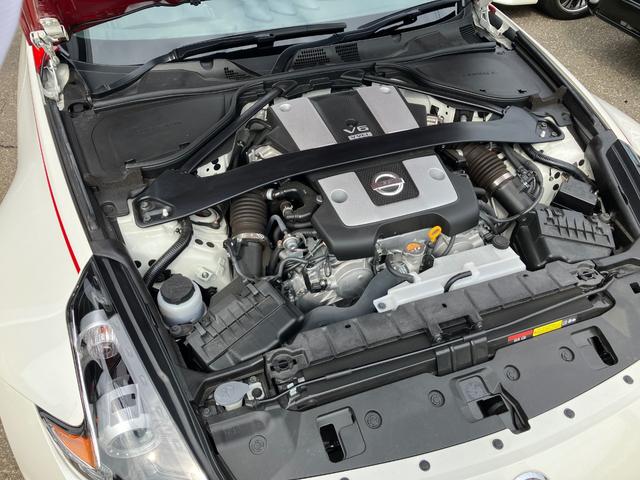 フェアレディZ 50thアニバーサリー 特別使用車 ETC 純正メモリーナビ ワンセグTV バックカメラ 盗難防止システム スマートキー プッシュスタート HIDヘッドライト シートヒーター パワーシート(49枚目)