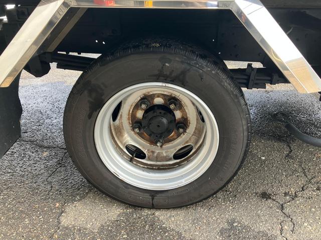 デュトロ 　積載車　ダダノ製　Ｓライド　フルフラット　積載量２０００　電動ゲート　キーレスエントリー　ＤＶＤ　ＣＤ　メモリーナビ　フルセグＴＶ　ドラレコ　ＥＴＣ　アイドリングストップ　レーンアシスト（8枚目）