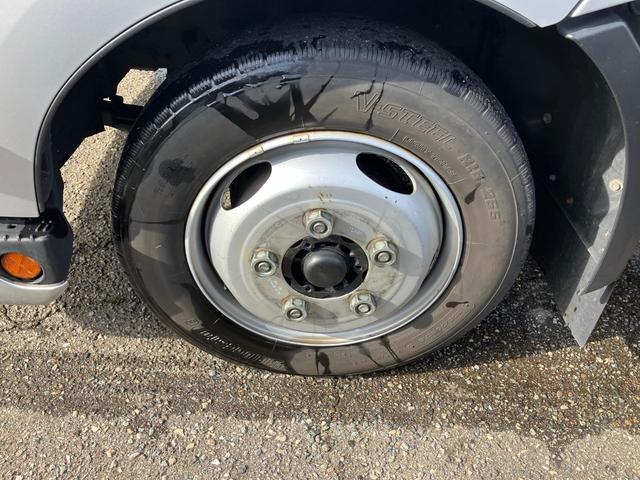 デュトロ 　積載車　ダダノ製　Ｓライド　フルフラット　積載量２０００　電動ゲート　キーレスエントリー　ＤＶＤ　ＣＤ　メモリーナビ　フルセグＴＶ　ドラレコ　ＥＴＣ　アイドリングストップ　レーンアシスト（10枚目）