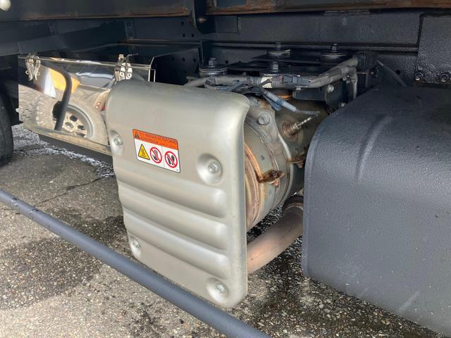 デュトロ 　積載車　ダダノ製　Ｓライド　フルフラット　積載量２０００　電動ゲート　キーレスエントリー　ＤＶＤ　ＣＤ　メモリーナビ　フルセグＴＶ　ドラレコ　ＥＴＣ　アイドリングストップ　レーンアシスト（16枚目）