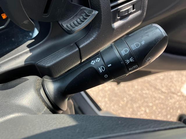 ハイエースバン スーパーGL ダークプライム ロングボディ ディーゼルターボ 4WD メモリーナビ フルセグTV バックカメラ Bluetoothオーディオ ETC フルフラット スマートキー プッシュスタート(27枚目)