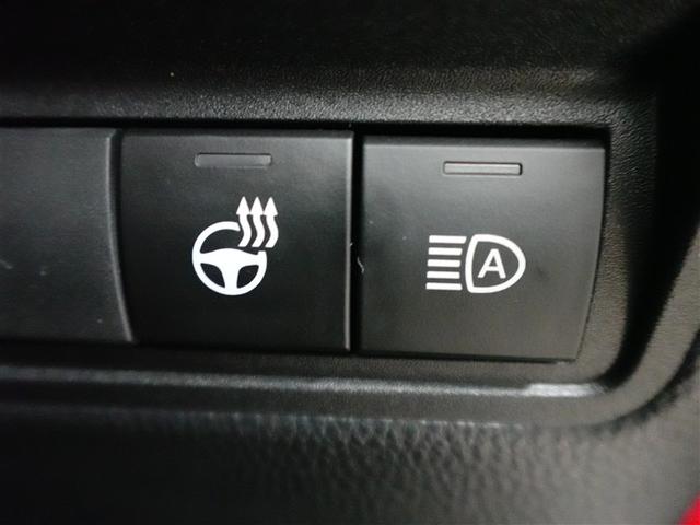 ヤリスクロス ハイブリッドＺ　インテリジェントキー　アルミホイル　ＬＥＤライト　１オ－ナ－　リアカメラ　クルーズコントロール　横滑り防止システム　電動シ－ト　パワステ　オートエアコン　キーフリー　イモビライザ　ＥＴＣ付き　ＡＢＳ（17枚目）