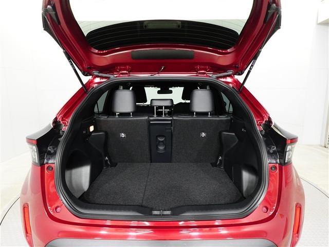 ヤリスクロス ハイブリッドＺ　インテリジェントキー　アルミホイル　ＬＥＤライト　１オ－ナ－　リアカメラ　クルーズコントロール　横滑り防止システム　電動シ－ト　パワステ　オートエアコン　キーフリー　イモビライザ　ＥＴＣ付き　ＡＢＳ（33枚目）