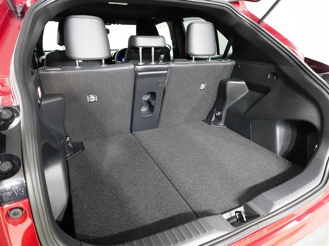 ヤリスクロス ハイブリッドＺ　インテリジェントキー　アルミホイル　ＬＥＤライト　１オ－ナ－　リアカメラ　クルーズコントロール　横滑り防止システム　電動シ－ト　パワステ　オートエアコン　キーフリー　イモビライザ　ＥＴＣ付き　ＡＢＳ（35枚目）