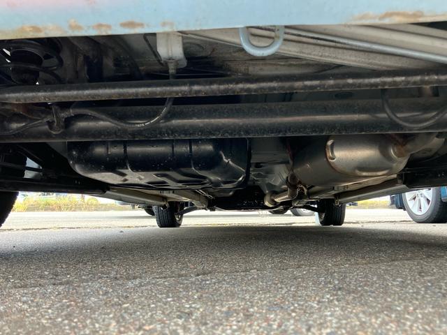 アルト E CDプレイヤー 運転席・助手席エアバッグ ABS 衝突安全ボディ マニュアルエアコン パワーウインドウ パワーステアリング(16枚目)