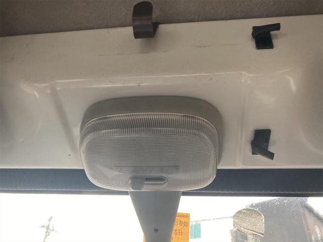 ハイゼットカーゴ デッキバン　４ＷＤ　ＡＴ　両側スライドドア　エアコン　パワーステアリング　運転席エアバッグ　助手席エアバッグ（14枚目）