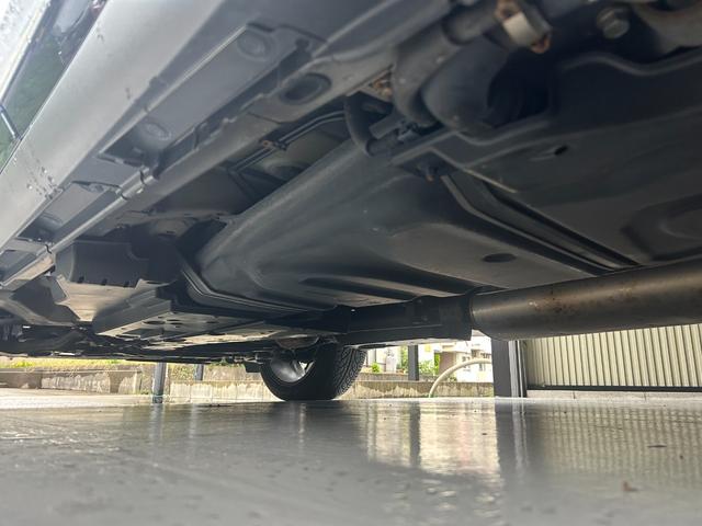 ハリアー エレガンス　ワンオーナー　禁煙車　ＲＡＹＳ２０インチホイール　スノーアルミセット有　純正ナビ・フルセグテレビ・ＣＤ・ＤＶＤ・Ｂｌｕｅｔｏｏｔｈ　ＥＴＣ　バックカメラ　ステアリングＳＷ　パワーシート　オートライト（37枚目）