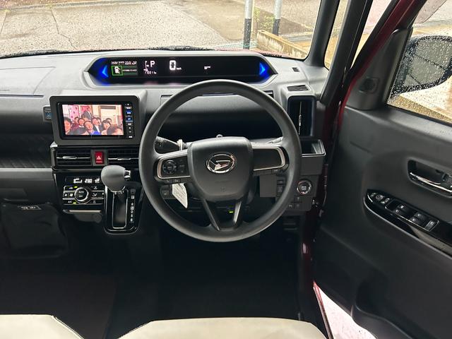 タント カスタムＸスタイルセレクション　禁煙車　４ＷＤ　純正エンジンスターター　純正ナビ・フルセグテレビ・ＣＤ・ＤＶＤ・Ｂｌｕｅｔｏｏｔｈ　ナビ連動ドラレコ　バックカメラ　両側電動スライドドア　シートヒーター　ＬＥＤヘッドランプ　ＥＴＣ（6枚目）
