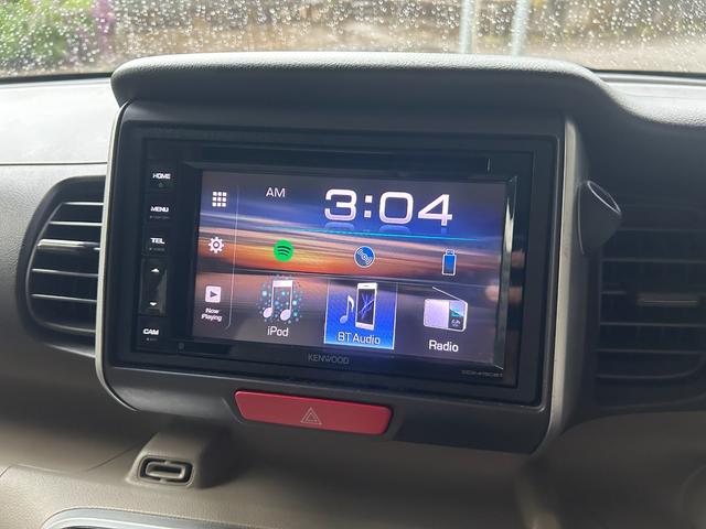 Ｎ－ＢＯＸ Ｇ・Ｌパッケージ　禁煙車　４ＷＤ　ケンウッド製ディスプレイオーディオ・ＣＤ・ＤＶＤ・Ｂｌｕｅｔｏｏｔｈ　ＥＴＣ　バックカメラ　両側電動スライドドア　オートライト　スマートキー　シートヒータ　オートエアコン　ベンチシート（8枚目）