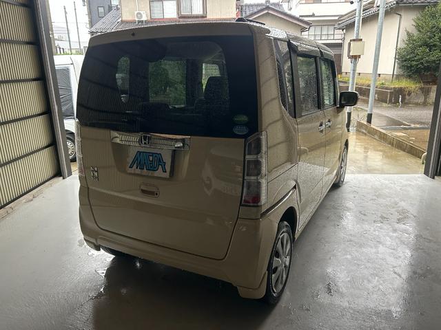 Ｎ－ＢＯＸ Ｇ・Ｌパッケージ　禁煙車　４ＷＤ　ケンウッド製ディスプレイオーディオ・ＣＤ・ＤＶＤ・Ｂｌｕｅｔｏｏｔｈ　ＥＴＣ　バックカメラ　両側電動スライドドア　オートライト　スマートキー　シートヒータ　オートエアコン　ベンチシート（18枚目）