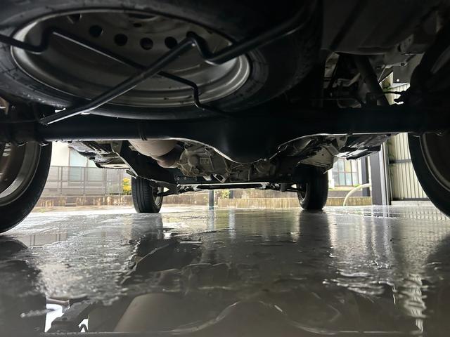 ハイゼットトラック ローダンプ　切替４ＷＤ　ローダンプ　５速マニュアル　パワーステアリング　エアコン　運転席エアバッグ　助手席エアバッグ（28枚目）