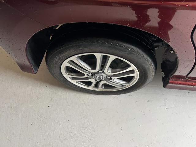 Ｎ－ＢＯＸカスタム Ｇ・Ｌパッケージ　４ＷＤ　両側スライド・片側電動　オートライト　ＨＩＤ　ＥＴＣ　スマートキー　ステアリングスイッチ　オートライト　シートヒーター　オートエアコン　ベンチシート　盗難防止システム　ＡＢＳ　ＥＳＣ（23枚目）