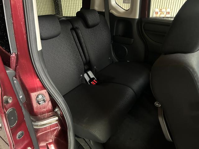 Ｎ－ＢＯＸカスタム Ｇ・Ｌパッケージ　４ＷＤ　両側スライド・片側電動　オートライト　ＨＩＤ　ＥＴＣ　スマートキー　ステアリングスイッチ　オートライト　シートヒーター　オートエアコン　ベンチシート　盗難防止システム　ＡＢＳ　ＥＳＣ（28枚目）