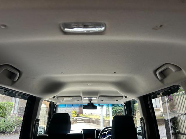 Ｎ－ＢＯＸカスタム Ｇ・Ｌパッケージ　４ＷＤ　両側スライド・片側電動　オートライト　ＨＩＤ　ＥＴＣ　スマートキー　ステアリングスイッチ　オートライト　シートヒーター　オートエアコン　ベンチシート　盗難防止システム　ＡＢＳ　ＥＳＣ（31枚目）