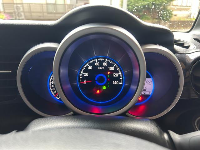 Ｎ－ＢＯＸカスタム Ｇ・Ｌパッケージ　４ＷＤ　両側スライド・片側電動　オートライト　ＨＩＤ　ＥＴＣ　スマートキー　ステアリングスイッチ　オートライト　シートヒーター　オートエアコン　ベンチシート　盗難防止システム　ＡＢＳ　ＥＳＣ（36枚目）