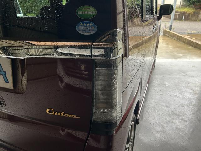 Ｎ－ＢＯＸカスタム Ｇ・Ｌパッケージ　４ＷＤ　両側スライド・片側電動　オートライト　ＨＩＤ　ＥＴＣ　スマートキー　ステアリングスイッチ　オートライト　シートヒーター　オートエアコン　ベンチシート　盗難防止システム　ＡＢＳ　ＥＳＣ（37枚目）