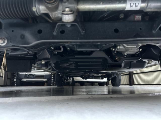 ピクシスバン スペシャル SAIII 切替4WD スマートアシストIII オートマ 衝突被害軽減システム クリアランスソナー ドライブレコーダー前のみ 両側スライドドア アイドリングストップ オートマチックハイビーム 運転席エアバッグ(35枚目)