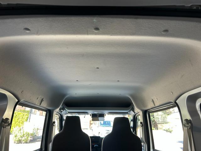 エブリイ ＰＡ　４ＷＤ　両側スライドドア　クリアランスソナー　レーンアシスト　衝突被害軽減システム　オートライト　ＡＴ　ＡＢＳ　ＥＳＣ　衝突安全ボディ　エアコン　パワーステアリング（28枚目）