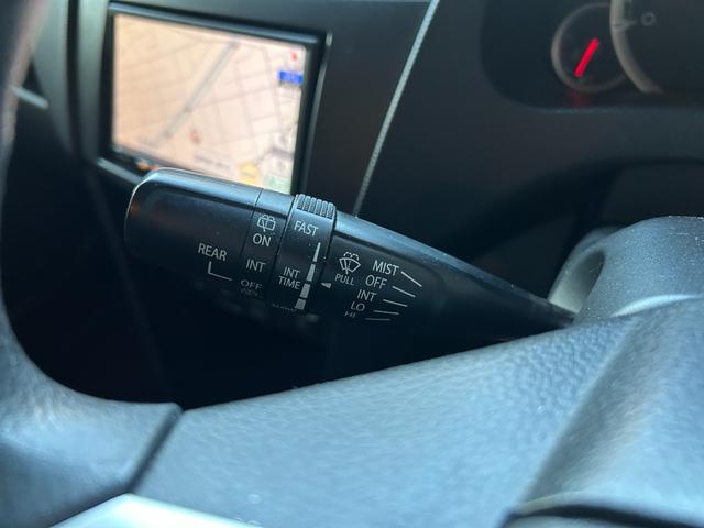 スイフト XG 4WD ナビ・フルセグテレビ・CD・DVD ETC スマートキー プッシュスタート シートヒーター 電動格納ミラー 盗難防止システム 衝突安全ボディ ABS CD USB エアコン アルミホイール(9枚目)
