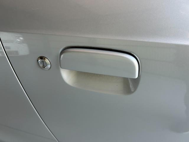 キャロル GL 禁煙車 4WD クリアランスソナー レーンアシスト 衝突被害軽減ブレーキ オートライト キーレスエントリー アイドリングストップ シートヒーター CVT 盗難防止システム パワーウィンドウ CD(28枚目)