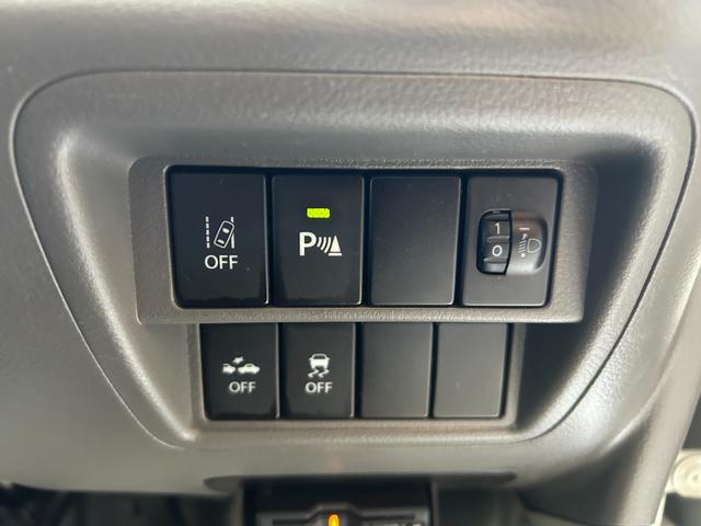 車線はみだしを知らせてくれる機能！レーンアシスト付！