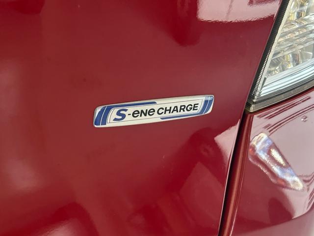 ワゴンＲスティングレー Ｘ　禁煙車　４ＷＤ　ナビ　ＴＶ　衝突被害軽減システム　オートライト　ＨＩＤ　スマートキー　アイドリングストップ　電動格納ミラー　シートヒーター　ベンチシート　ＣＶＴ　盗難防止システム　ＡＢＳ　ＣＤ　ＵＳＢ（22枚目）