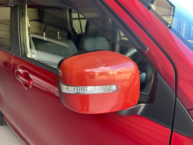 ワゴンＲスティングレー Ｘ　禁煙車　４ＷＤ　ナビ　ＴＶ　衝突被害軽減システム　オートライト　ＨＩＤ　スマートキー　アイドリングストップ　電動格納ミラー　シートヒーター　ベンチシート　ＣＶＴ　盗難防止システム　ＡＢＳ　ＣＤ　ＵＳＢ（25枚目）