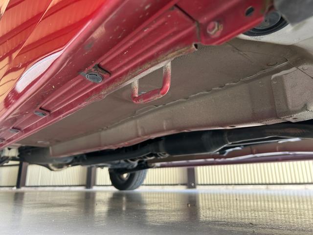 ワゴンＲスティングレー Ｘ　禁煙車　４ＷＤ　ナビ　ＴＶ　衝突被害軽減システム　オートライト　ＨＩＤ　スマートキー　アイドリングストップ　電動格納ミラー　シートヒーター　ベンチシート　ＣＶＴ　盗難防止システム　ＡＢＳ　ＣＤ　ＵＳＢ（29枚目）