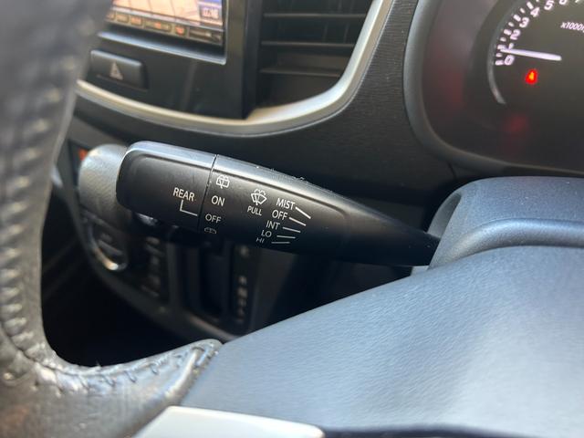 ワゴンＲスティングレー Ｘ　禁煙車　４ＷＤ　ナビ　ＴＶ　衝突被害軽減システム　オートライト　ＨＩＤ　スマートキー　アイドリングストップ　電動格納ミラー　シートヒーター　ベンチシート　ＣＶＴ　盗難防止システム　ＡＢＳ　ＣＤ　ＵＳＢ（39枚目）