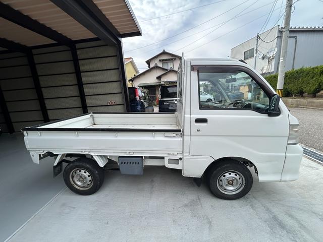 すぐにご来店頂けない場合や遠方にお住まいの方、車両状態の詳細が知りたい方はお気軽にご連絡下さい♪