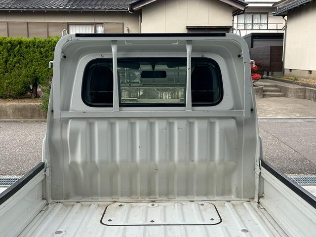 ご覧頂きまして誠に有難うございます！！是非ご来店して頂き、実際にご覧になって頂ければと思います。お客様からのご連絡をスタッフ一同、心よりお待ちしております