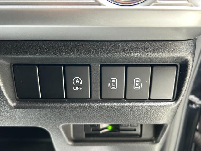 スペーシアカスタム ハイブリッドＸＳ　禁煙車　４ＷＤ　ドライブレコーダー　ＥＴＣ　両側電動スライドドア　　クリアランスソナー　レーンアシスト　衝突被害軽減システム　オートライト　オートエアコン　ＬＥＤヘッドランプ　シートヒーター　ステリモ（10枚目）